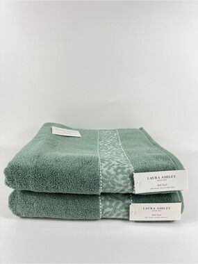 Laura Ashley Bath Towel Set MILLIE Sage Green Flower Trim 100% Cotton 2 Pc NEW